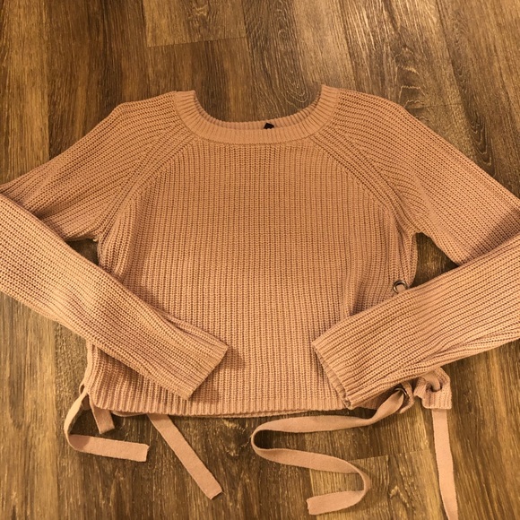 moon & madison Tops - Women’s Moon & Madison Crop Top Sweater
